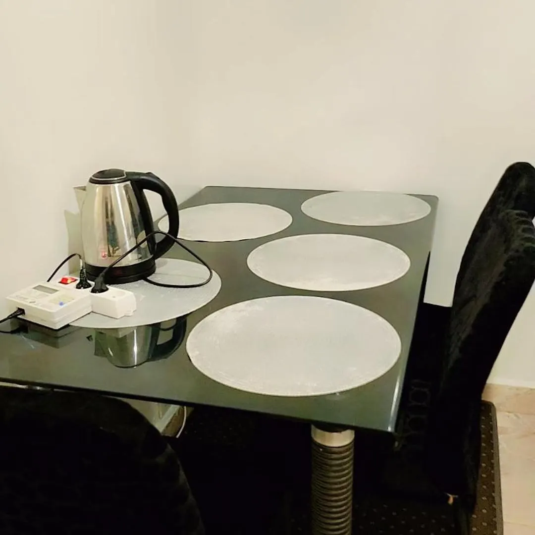 Arc-En-Ciel Apartman Dakar 0*,